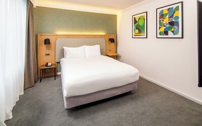 Holiday Inn Milton Keynes - Central by IHG