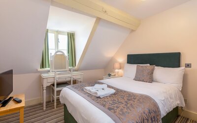 Swan Revived Hotel