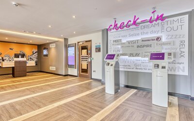 Premier Inn Milton Keynes - Willen Lake