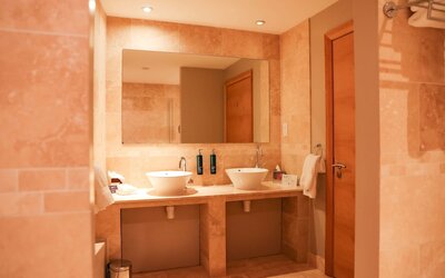 DoubleTree by Hilton Milton Keynes