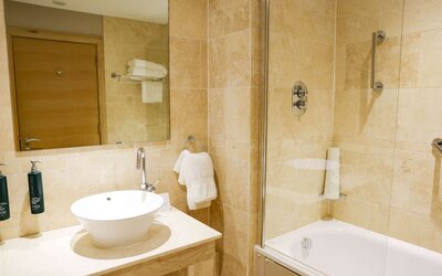 DoubleTree by Hilton Milton Keynes