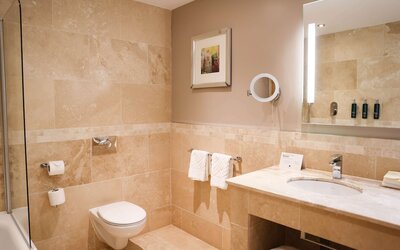 DoubleTree by Hilton Milton Keynes