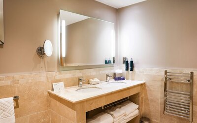 DoubleTree by Hilton Milton Keynes