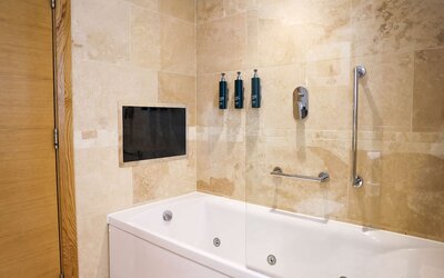 DoubleTree by Hilton Milton Keynes