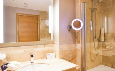 DoubleTree by Hilton Milton Keynes
