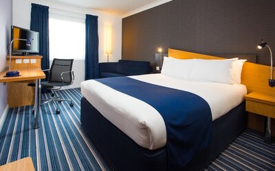 Holiday Inn Express Northampton - South by IHG