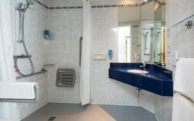 Holiday Inn Express Northampton - South by IHG