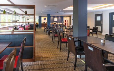 Holiday Inn Express Northampton - South by IHG