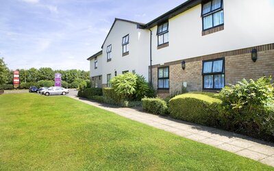 Premier Inn Northampton South - Wootton