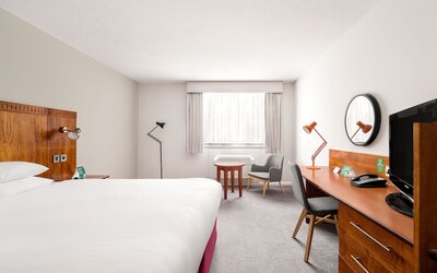 Holiday Inn Northampton by IHG