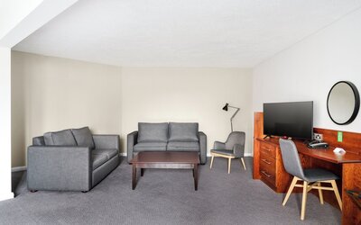 Holiday Inn Northampton by IHG