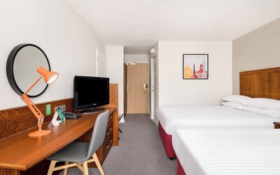 Holiday Inn Northampton by IHG