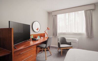 Holiday Inn Northampton by IHG