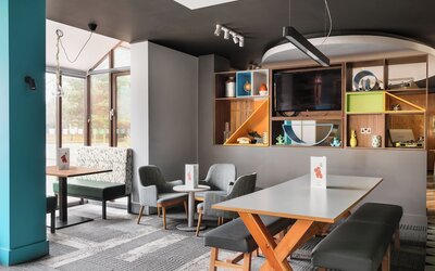 Holiday Inn Northampton by IHG