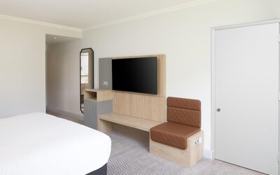 Deluxe Room, 1 King Bed