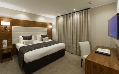 The Devon Hotel