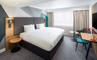 Holiday Inn Gloucester-Cheltenham by IHG