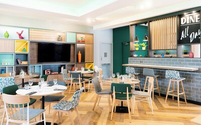 Holiday Inn Gloucester-Cheltenham by IHG