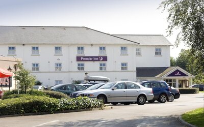 Premier Inn Cheltenham Central - West/A40
