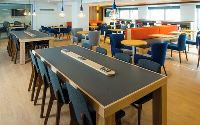 Holiday Inn Express Swindon City Centre by IHG