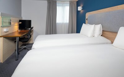Holiday Inn Express Swindon City Centre by IHG