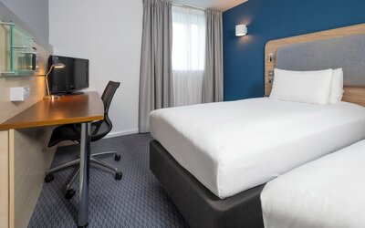 Holiday Inn Express Swindon City Centre by IHG