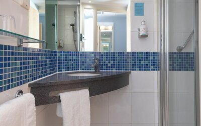 Holiday Inn Express Swindon City Centre by IHG