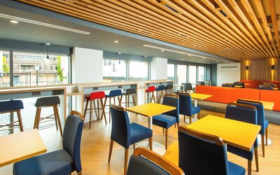 Holiday Inn Express Swindon City Centre by IHG