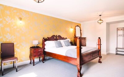 Cricklade House Hotel, Sure Hotel Collection by Best Western
