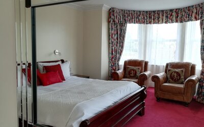Chiseldon House