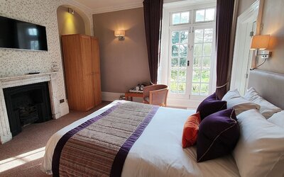 Chiseldon House