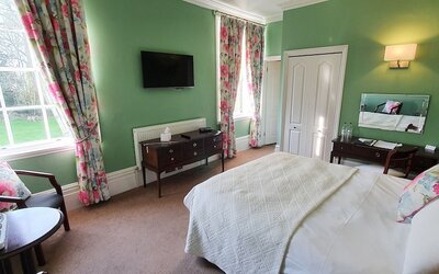 Chiseldon House