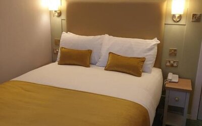 Stanton House Hotel
