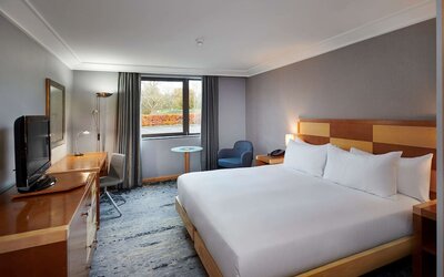 DoubleTree by Hilton Swindon