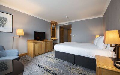 DoubleTree by Hilton Swindon