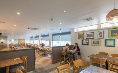 Holiday Inn Swindon by IHG
