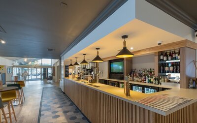 Holiday Inn Swindon by IHG