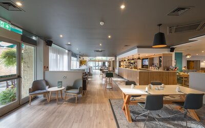 Holiday Inn Swindon by IHG