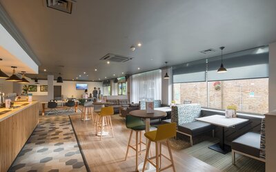 Holiday Inn Swindon by IHG