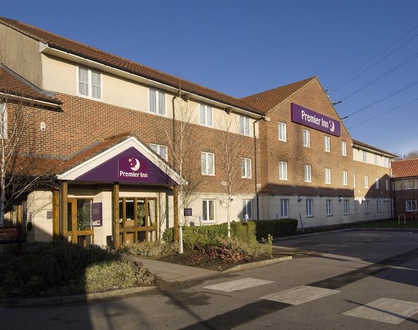 Premier Inn Swindon West - M4 J16