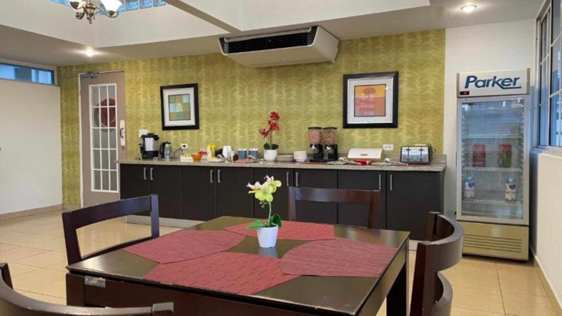 Apart Hotel Sevilla Suites