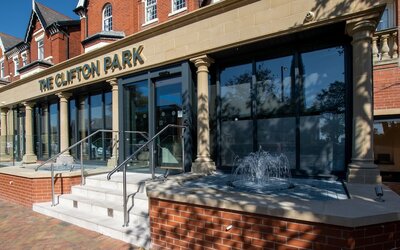 Clifton Park Hotel - Exclusive to Adults