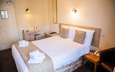 Clifton Park Hotel - Exclusive to Adults