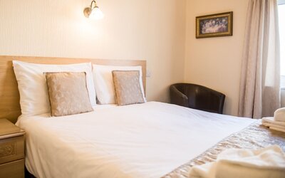 Clifton Park Hotel - Exclusive to Adults