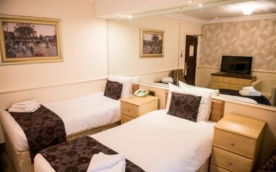 Clifton Park Hotel - Exclusive to Adults