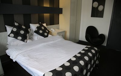 Inn On The Prom Hotel