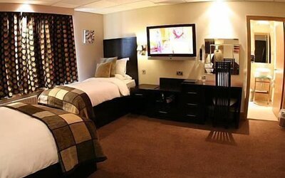 Inn On The Prom Hotel