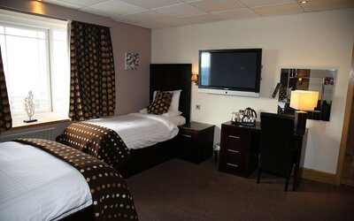 Inn On The Prom Hotel