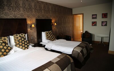 Inn On The Prom Hotel