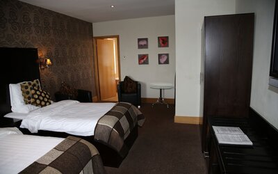 Inn On The Prom Hotel